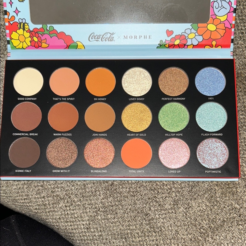 Morphe Vibrant Eyeshadow Palette